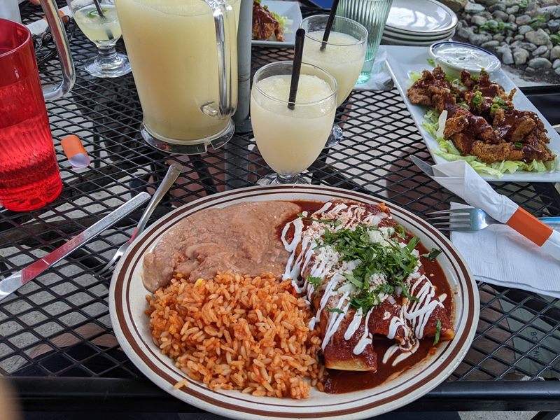 Cantina Los Caballitos food